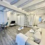 Petit Pres Du Centre - 186 公寓